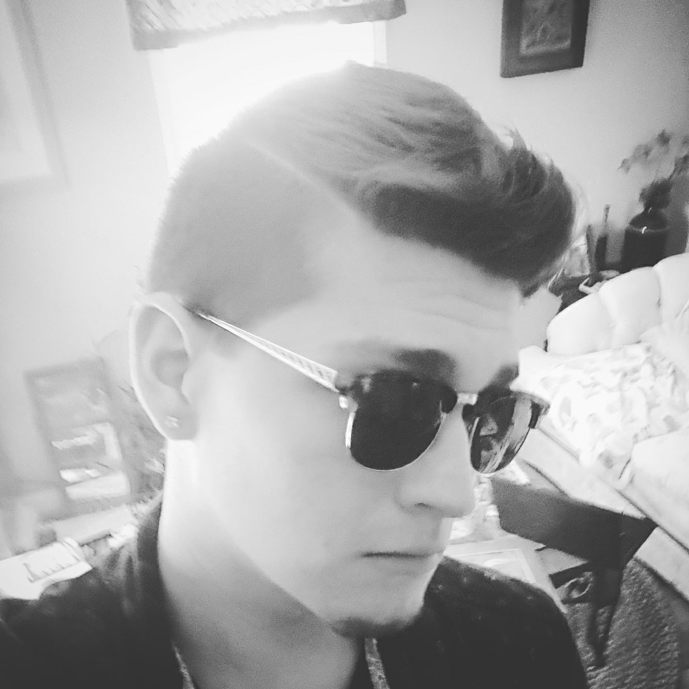 Meet your Posher, Kyle
